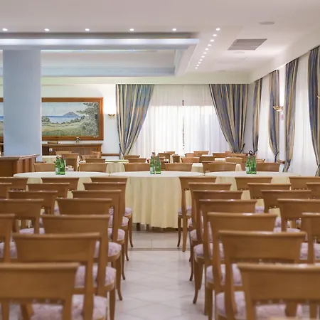 Calabrisella 3* Ricadi