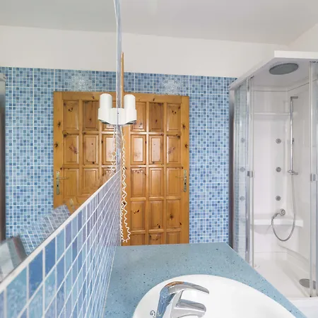 Hotell Calabrisella 3*