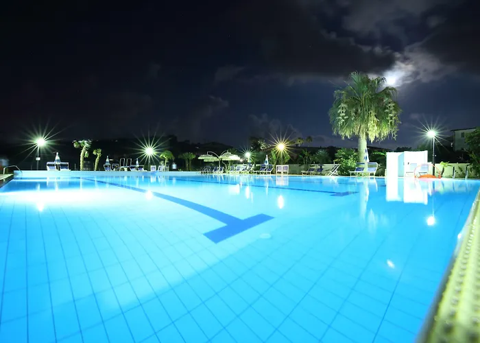 Hotel Calabrisella 3*